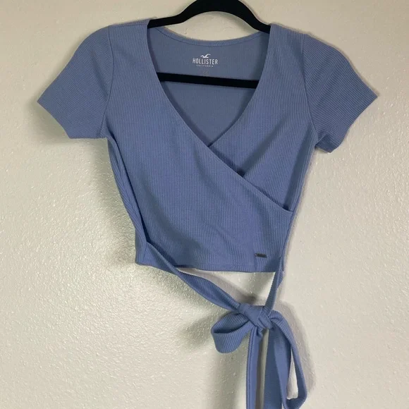 Hollister Ribbed Top Balletcore - Picture 2 of 9